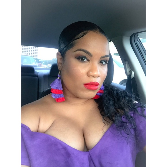 Meet your Posher, Ashley - Picture 1 of 1